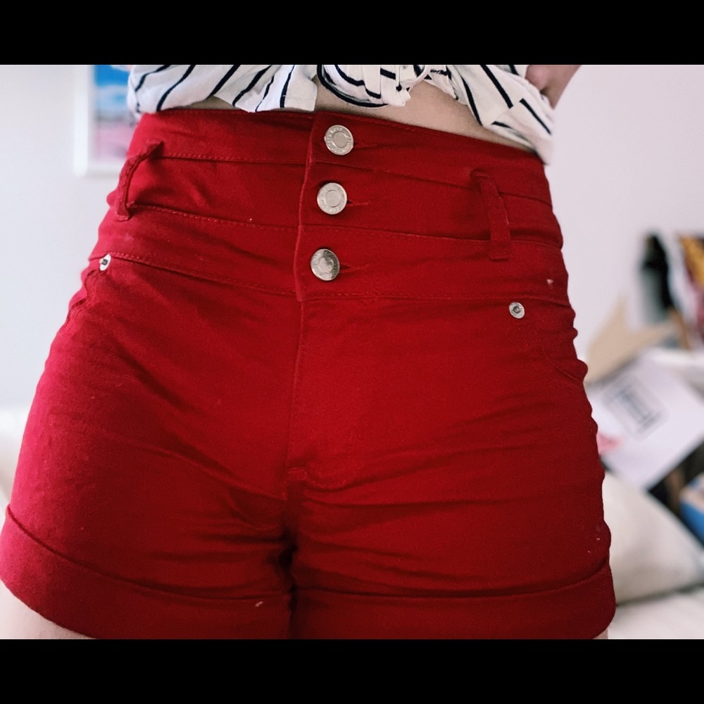 Red Target shorts high waisted size 2/26